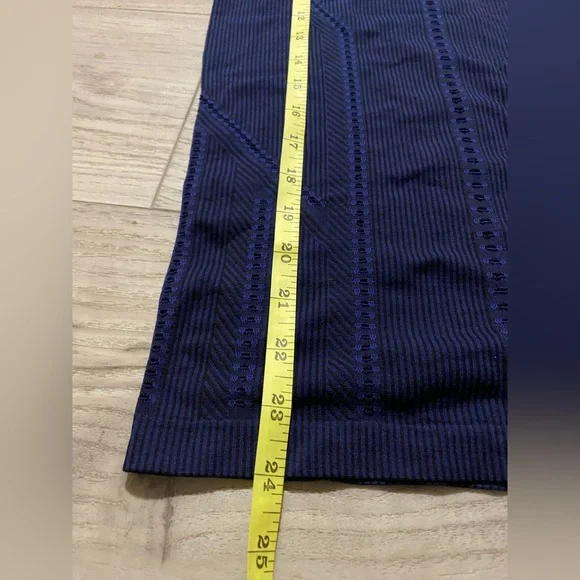 Athleta Women's Vented Sleeveless Tank Top Shirt Size XS - Picture 5 of 5